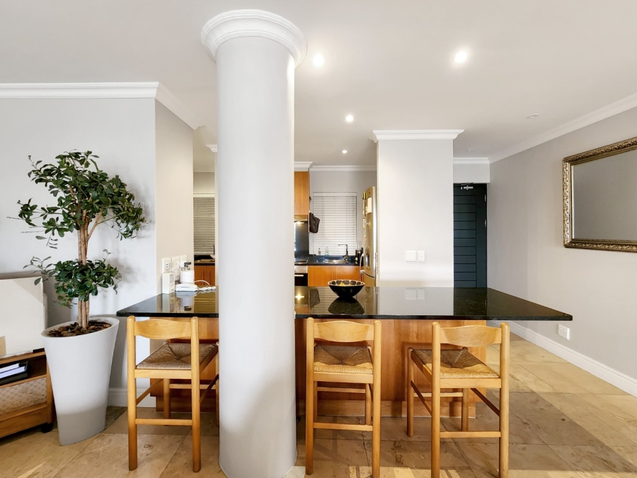 2 Bedroom Property for Sale in Mouille Point Western Cape